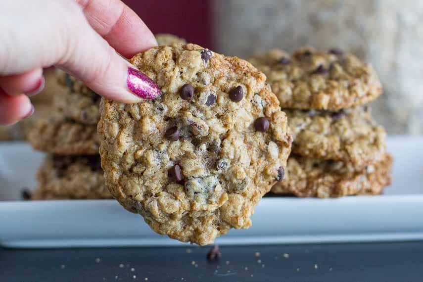 One-Bowl Oatmeal Chocolate Chip Cookies