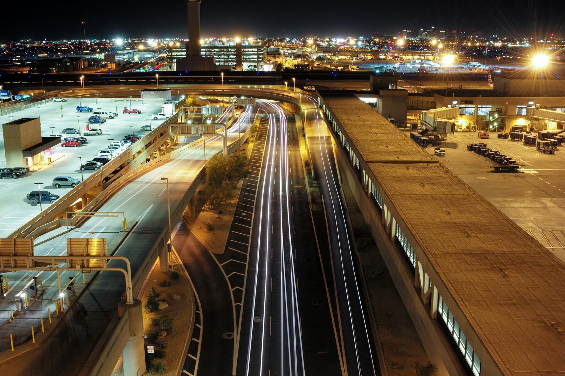 2 Planes With the Same Flight Number Create Dangerous Situation Over Phoenix