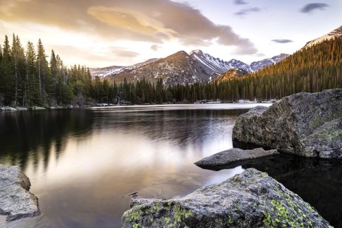 The Perfect Weekend Getaway: Estes Park and Rocky Mountain National Park From Denver