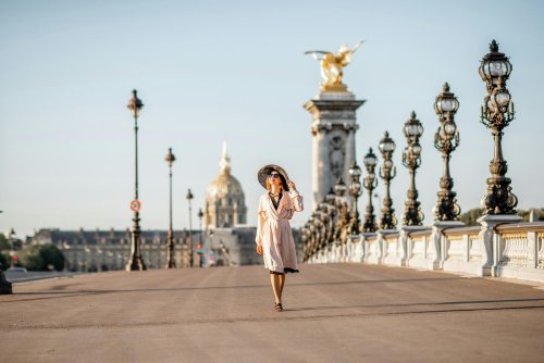 10 Ways to Avoid Looking Like a Tourist in Paris