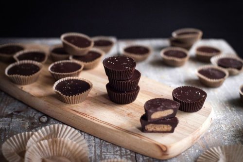 How to Make Homemade Peanut Butter Cups