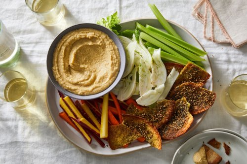 This Already-in-Your-Fridge Ingredient Makes the Creamiest Hummus (Without Tahini)