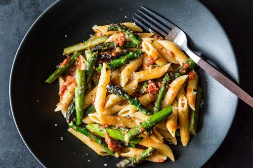 Craig Claiborne's Pasta con Asparagi Recipe on Food52