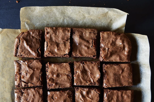 These 3-Ingredient Brownies Are The Ultimate Kid-Friendly Recipe