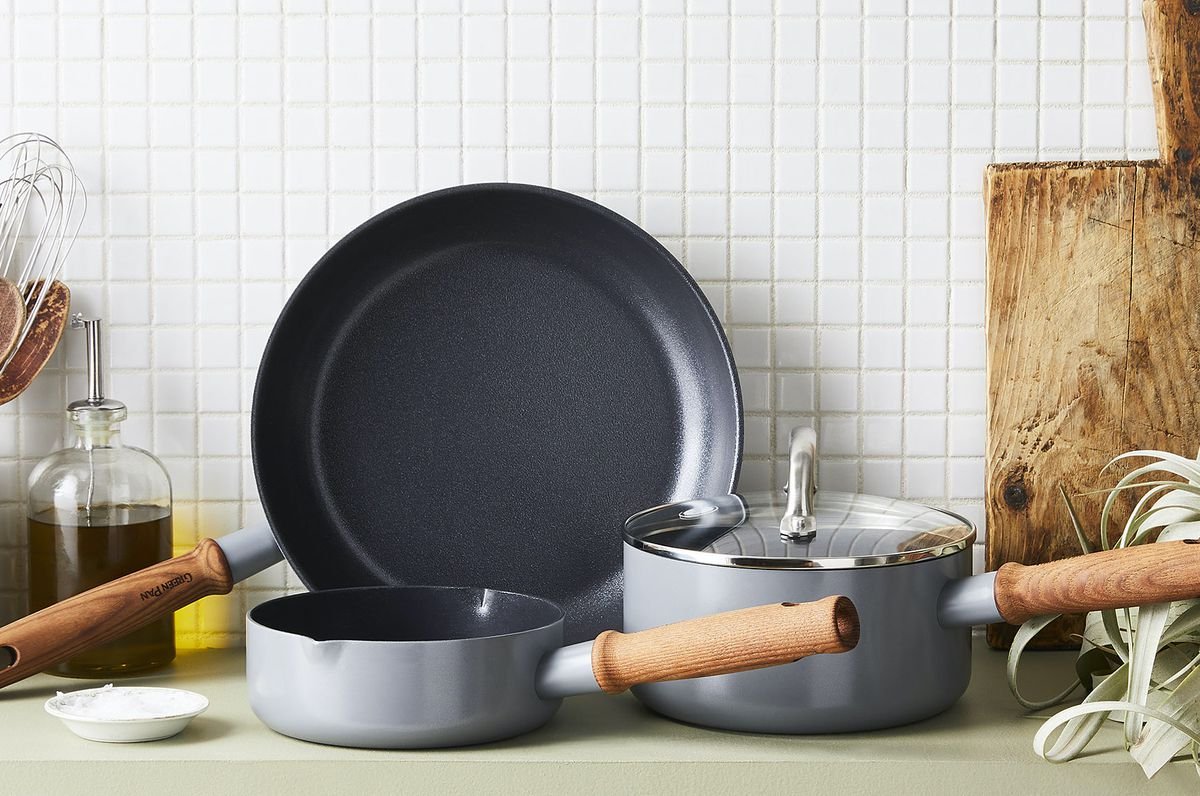 Don't Toss That Burnt Pan! Here's How to Clean It
