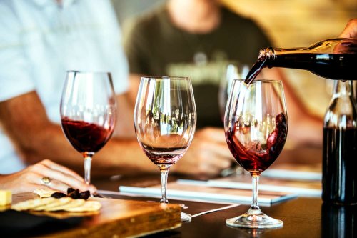 Cabernet Franc vs. Cabernet Sauvignon: What Are the Differences?