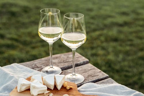 15 Best Sauvignon Blancs for Warm Weather