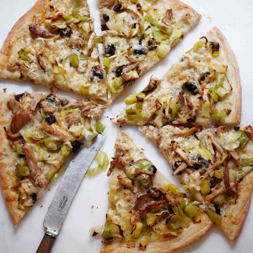Roasted Chicken and Leek Pizza Recipe