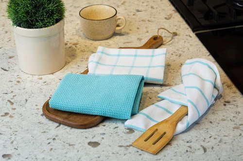 Shoppers Say These ‘Super Absorbent’ Dish Towels Are Also Lint-Free and Cost Less Than $2 Apiece