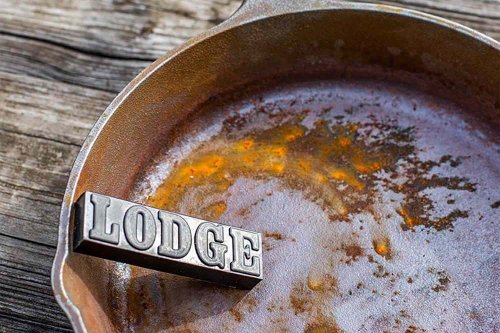 Shoppers Are Erasing Rust From Cast Iron ‘After One Use’ of This $10 Maintenance Tool