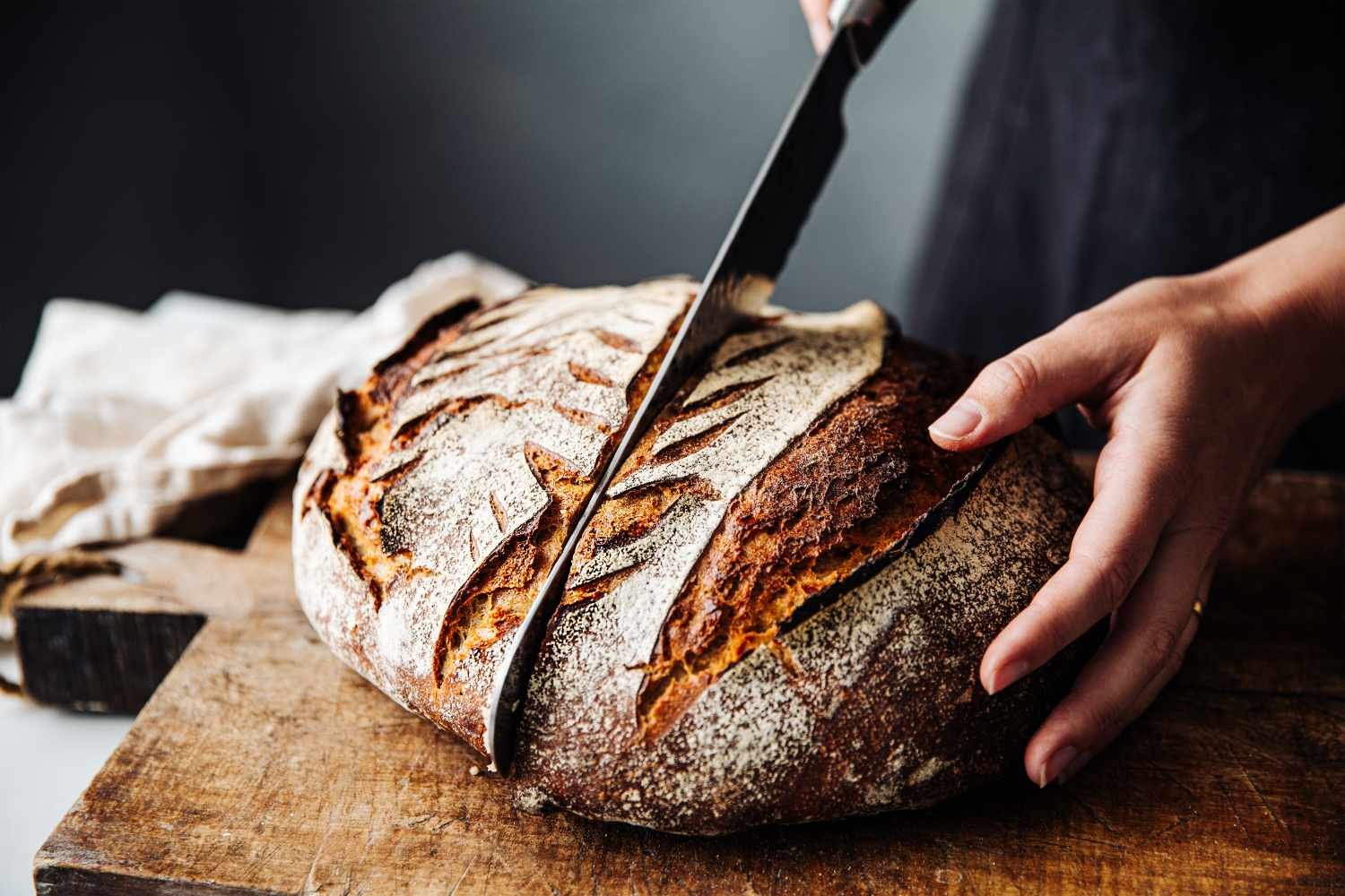How to Store Bread to Make It Last Longer - cover