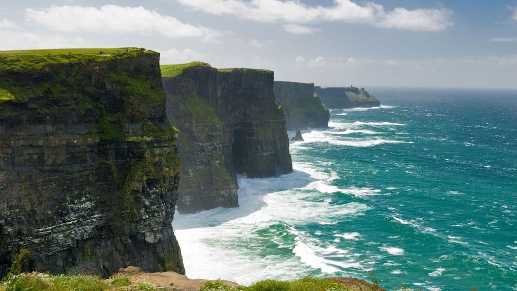 What Is Ireland Famous For - 10 Things To See And Do In Ireland