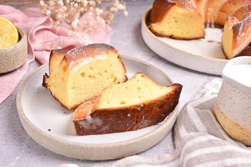 Sweet And Tangy Traditional Italian Lemon Cake Recipe