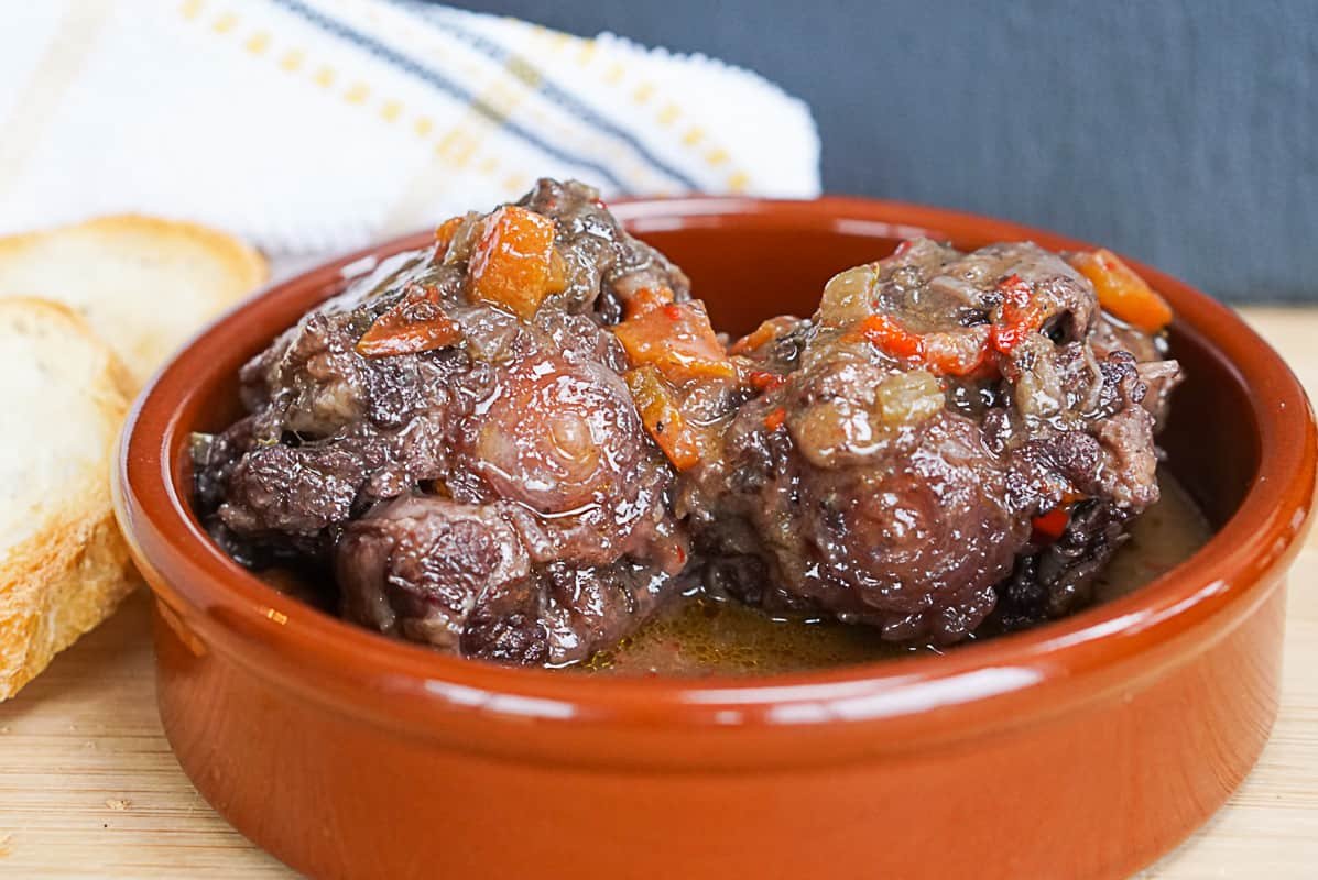 Hearty Rabo De Toro Al Vino Tinto - Spanish Oxtail Stew