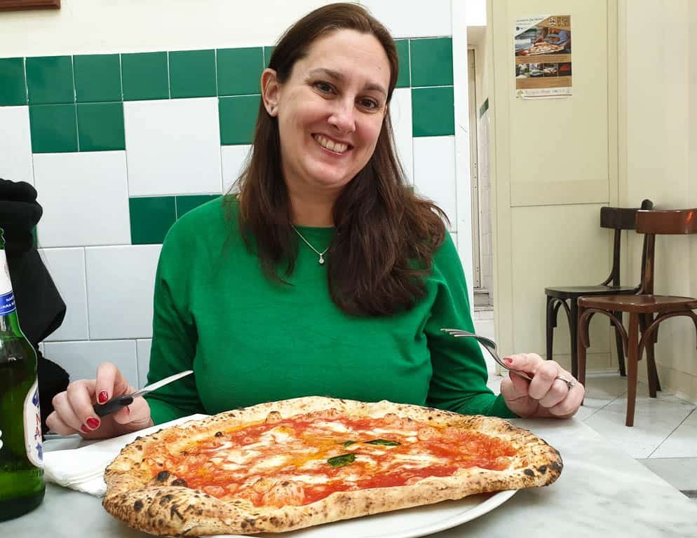 Where To Find The Best Pizza in Naples Italy