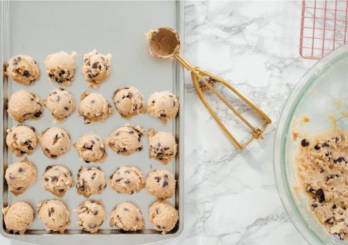 The magic of chilling cookie dough before baking