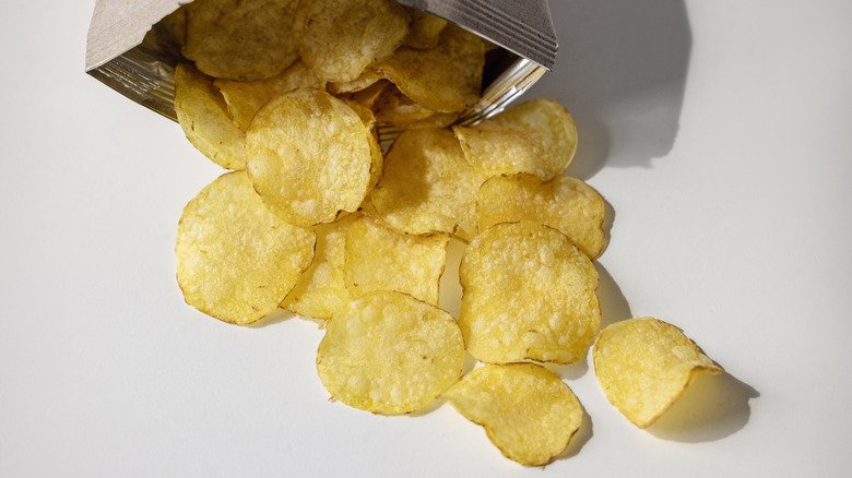 You've Probably Been Storing These Foods In The Wrong Place - cover