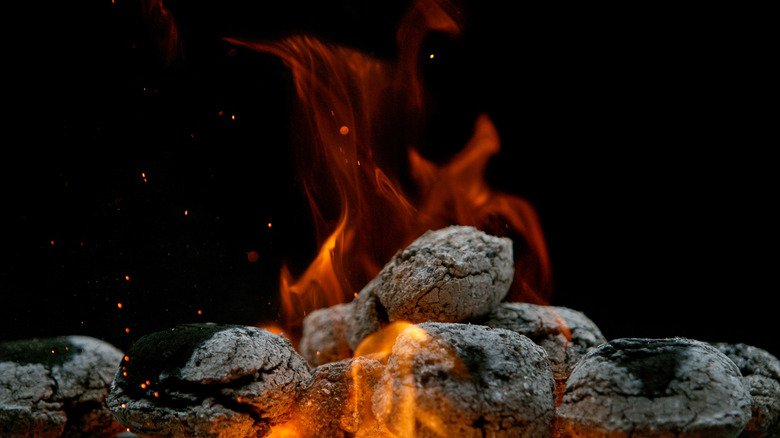 How To Light A Charcoal Grill Without Lighter Fluid