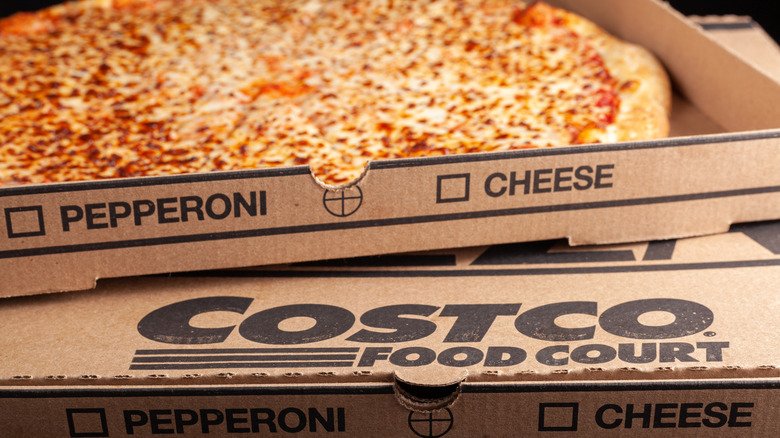 You Probably Never Realized This About Costco Pizza - cover