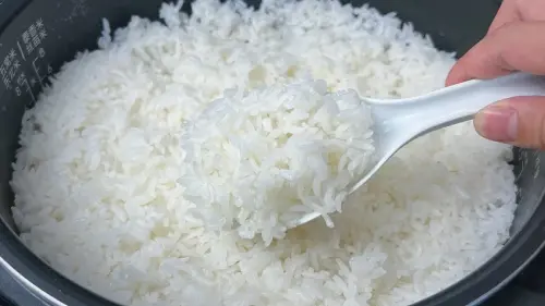 It Is a Big Mistake to Only Add Water to Cook Rice, Learn This Hotel’s Secret!!
