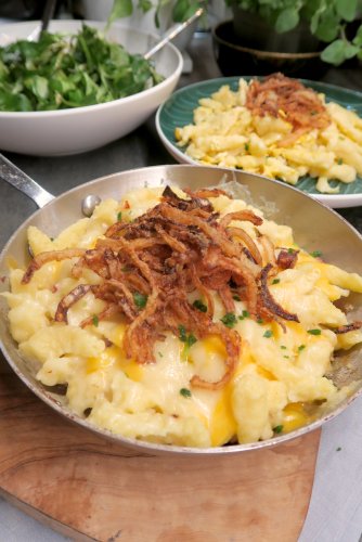 Käsespätzle mit Röstzwiebel | Foodies Community