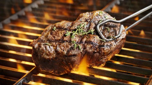 The Side Of Steak You Cook First Actually Matters