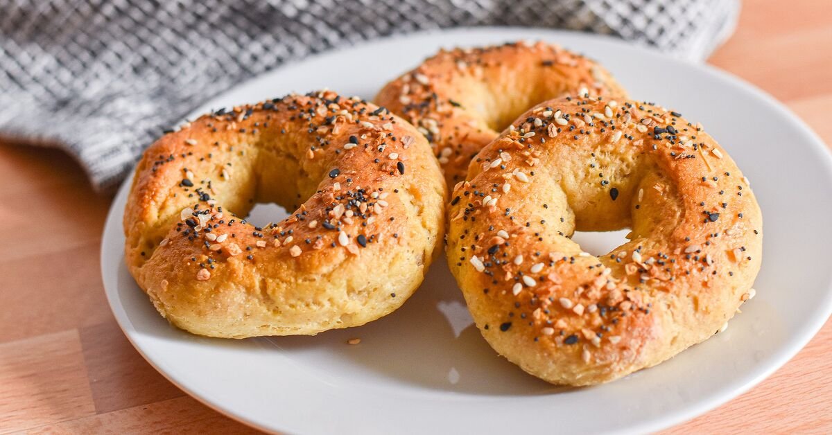 "2-Ingredient" Bagels