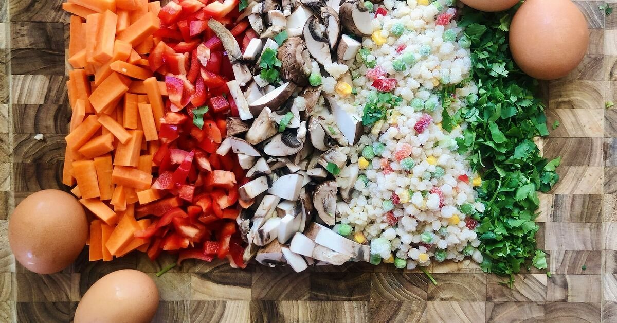 Spicy Stir-Fry Egg Skillet