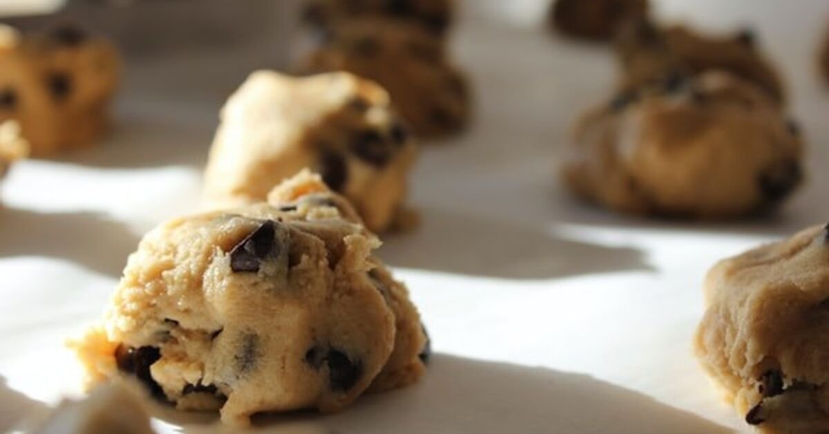 The BEST Bakery-Style Chocolate Chip Cookies