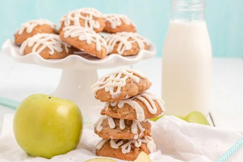 Soft Apple Cookies With Vanilla Maple Glaze
