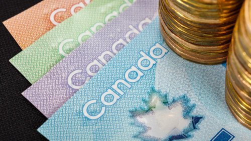 How to Make $411/Month in Passive Income With These 2 TSX Stocks