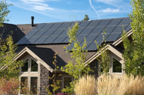 SunPower Jumps 15.5% Today on Strong Earnings