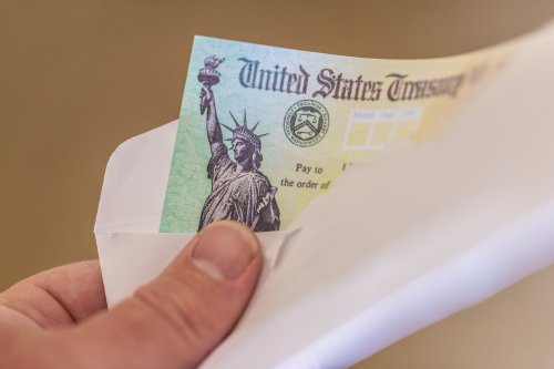 Want the Max $4,555 Social Security Benefit Check? Here's the Salary You Need.