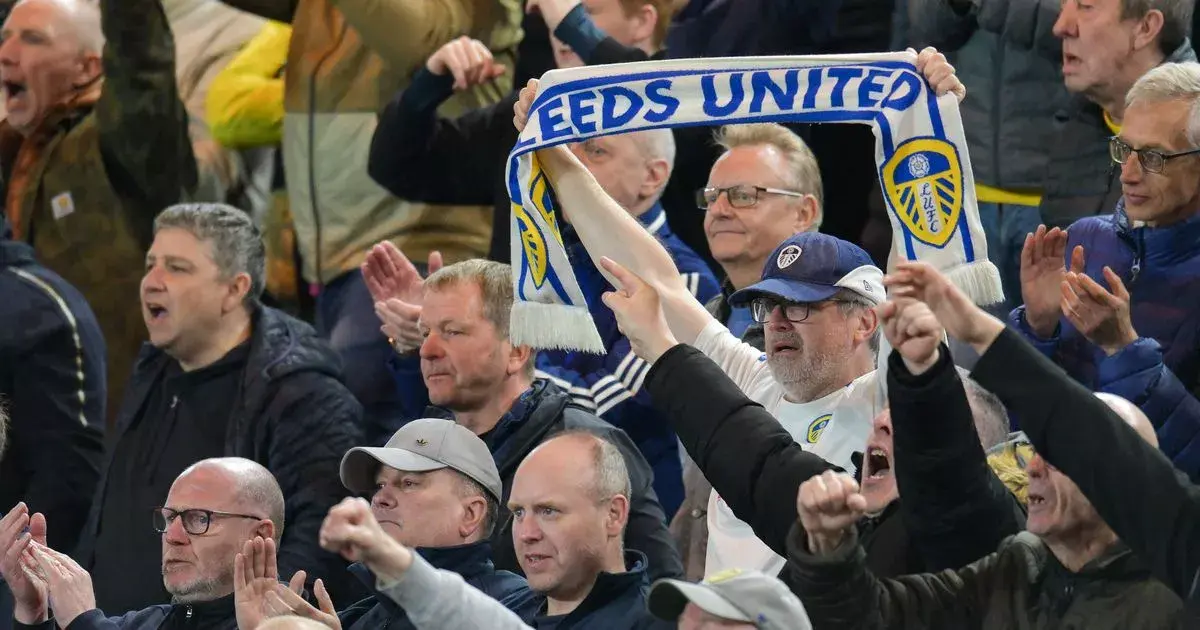 Leeds United faithful at Oxford United can help set up Elland Road promotion scenario