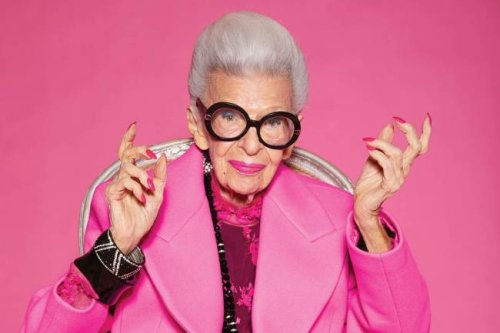 Iris Apfel, Singular Style Icon, Dies at 102