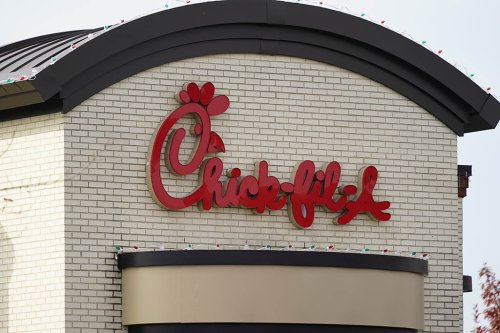 Chick-fil-A Employee Uniform Goes Viral After TikTok Unboxes Outfit ...