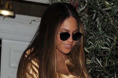 Beyoncé Hits the Town in a 2000s Mesh Minidress & Glitter ...