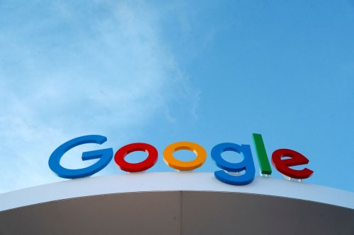 Google investe R$ 134 milhões para capacitar trabalhadores em IA