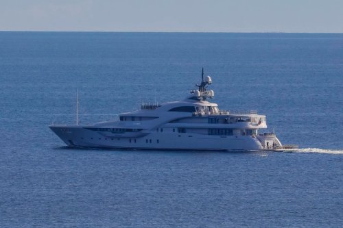 Vladimir Putin’s Superyacht Graceful Has A New Name: “Killer Whale”