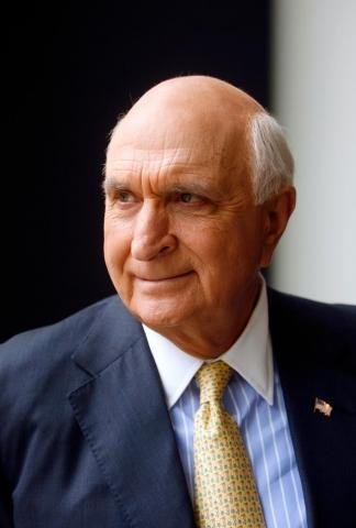 5 Behaviors Of Highly Successful Business People: Takeaways From Home Depot Cofounder Ken Langone