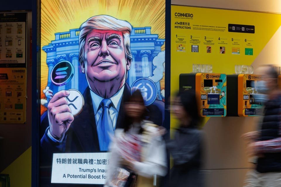 'Below $1.00'—XRP's $1 Billion ETF Bet Faces 40% Price Crash