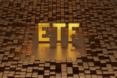 13 Best Dividend ETFs To Outperform In 2023
