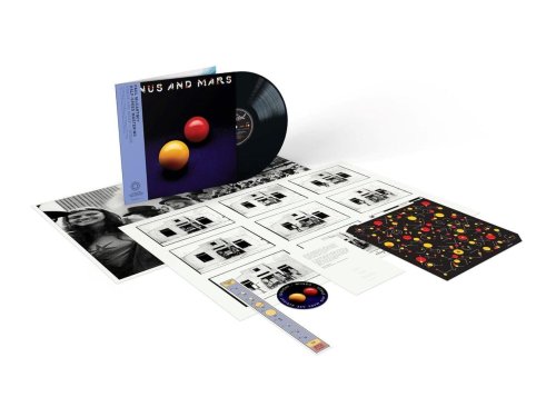 Record Roundup: Mean Riffs, Cathedral Organ And Plastic Soul
