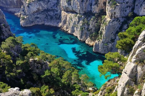 France Travel: The Très Chic Provençal Hit List For 2022