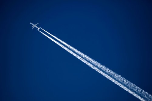 Flying And Climate Change: How Travelers Can Help
