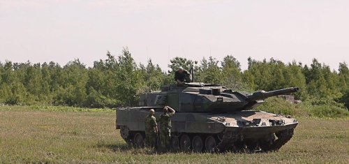 The Russians Just Knocked Out A Fifth Of The Ukrainians’ Best Strv 122 Tanks
