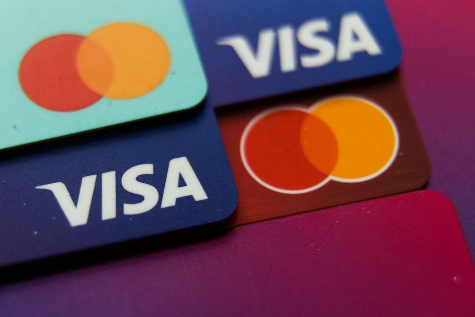Why Visa And Mastercard Are Building The Stablecoin That Could Sink Circle