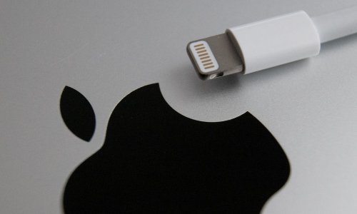 Why You Should Stop Using Other People’s iPhone Cables
