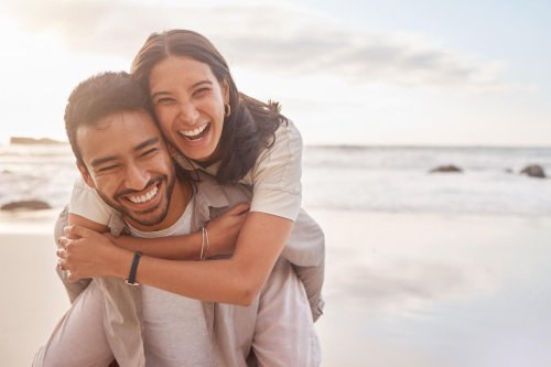 I’m A Psychologist Who Studies Couples — These 3 Habits Separate Strong Relationships From The Rest