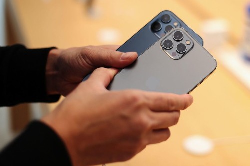 Apple Loop: iPhone 13 Upgrades Confirmed, iOS Privacy Switched On, New MacBook Pro Design